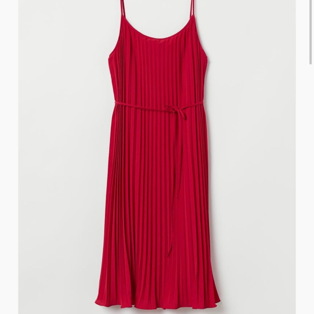 H&M. Small Chiffon dress with removable waist tie